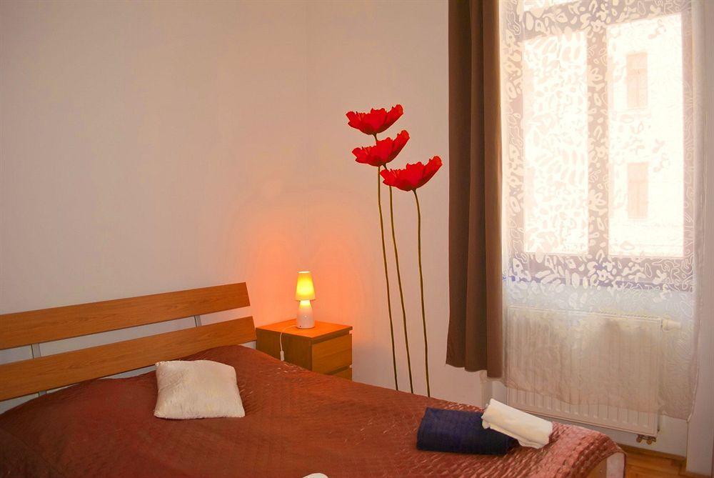 Made Inn Βουδαπέστη Εξωτερικό φωτογραφία
